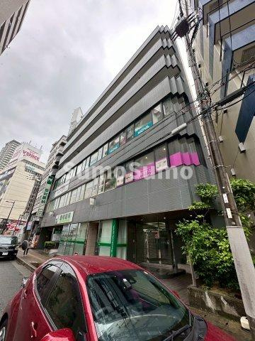 大手ビルの外観|物件の外観です