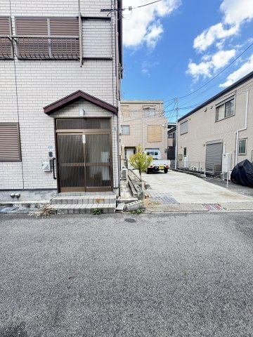 岩屋中町2丁目貸家の展望