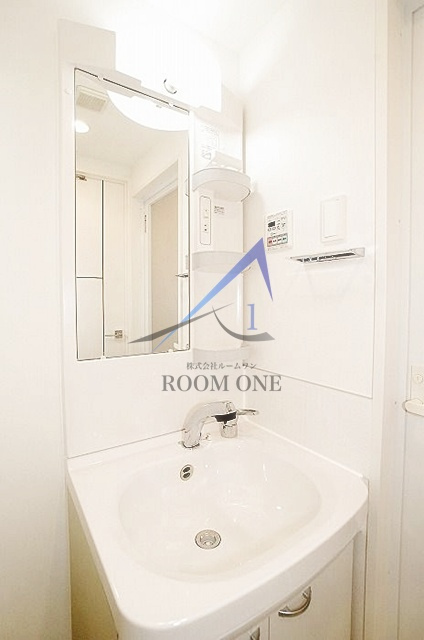 ステージグランデ生田駅前の洗面所|洗面台です。