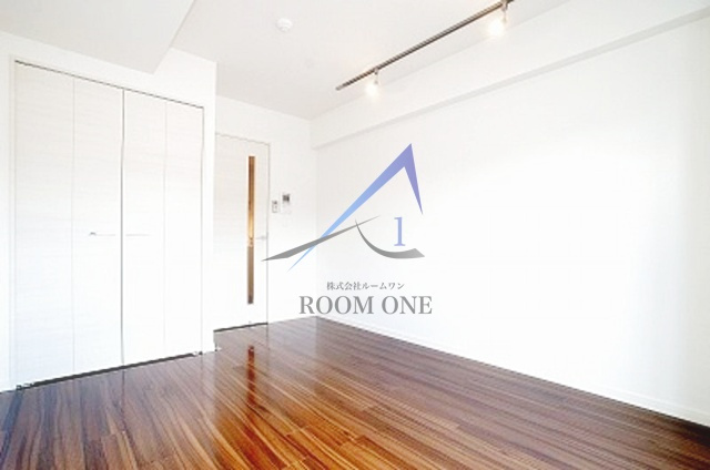 ステージグランデ生田駅前の居間・リビング|洋室のお部屋です。