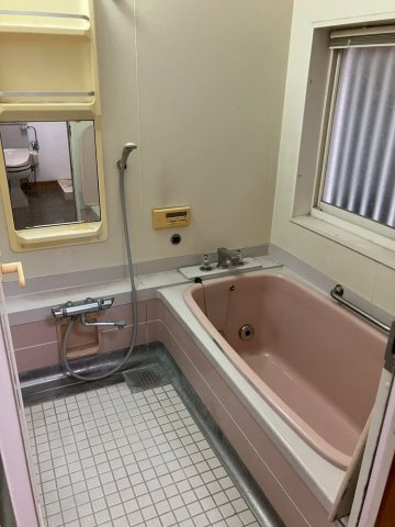 永楽町J戸建ての浴室|お風呂です