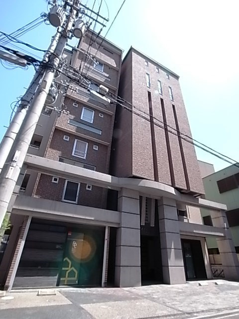 マテリアル甲東園の外観