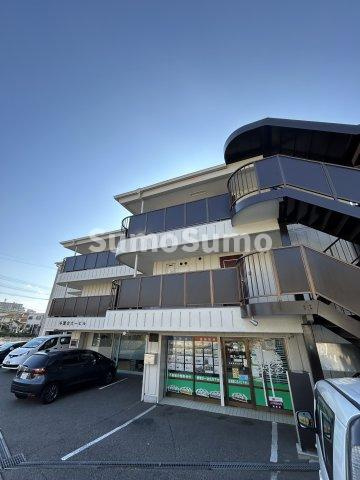 多聞台大一ビルの外観|外観は落ち着いています