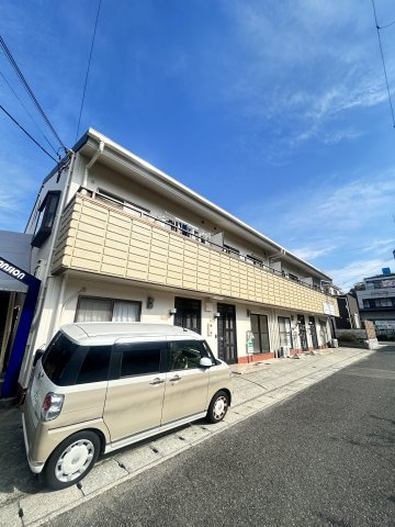 山本マンションの外観