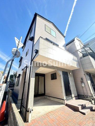垂水区高丸１丁目貸戸建の外観|外観もきれいです