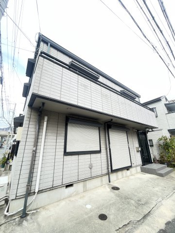 大石東町4丁目戸建貸家の外観