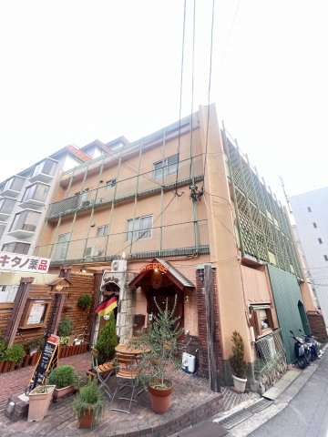 山麓ハイツの外観