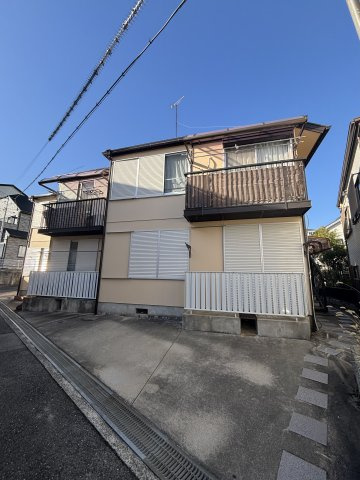 房王寺ハイツの駐車場