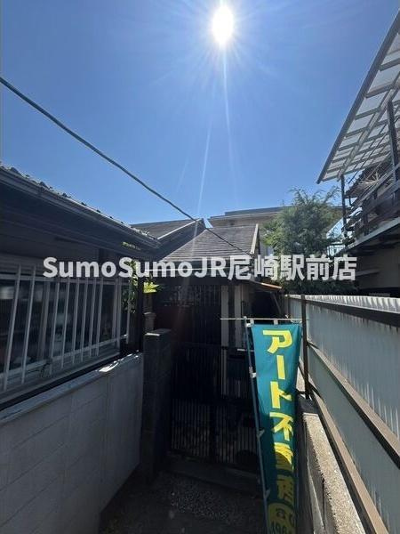 塚口町4丁目　貸家