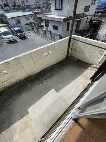 妙法寺津江田貸家のバルコニー