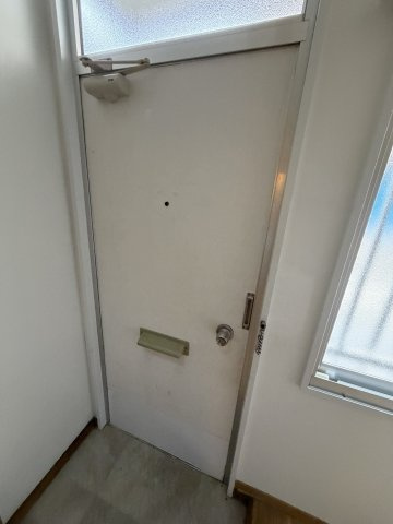 御船通3丁目戸建の玄関