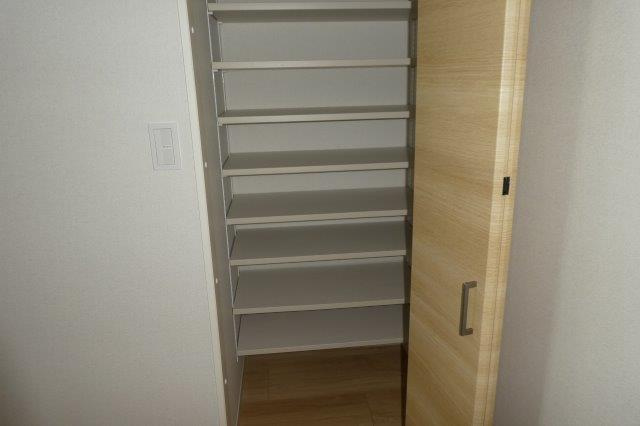 HIRA　TERRACEの収納|パントリー