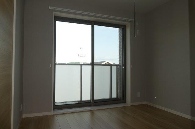 HIRA　TERRACEの洋室