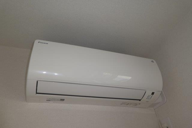 HIRA　TERRACEの設備|エアコン