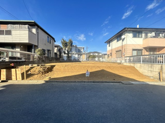 【前面道路含む現地写真】 | 佐倉市八幡台1丁目　土地　京成本線『臼井』駅 | 会話が弾むリビング、料理が愉しくなるキッチン、明日への活力を養うベッドルーム。家はただ生活する場ではなく、暮らしを愉しく、快適にする場所。四季を通じて自然と触れ合えるスポットが周辺には盛りだくさん！！