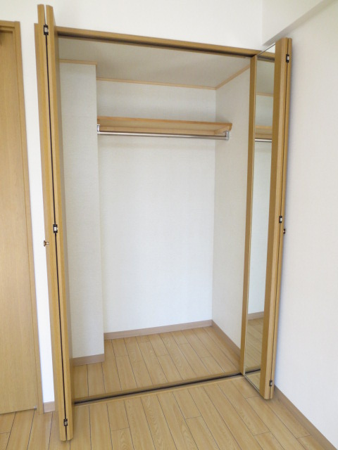 プレジール天神の収納