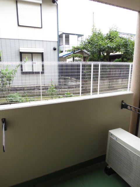 プレジール天神のバルコニー