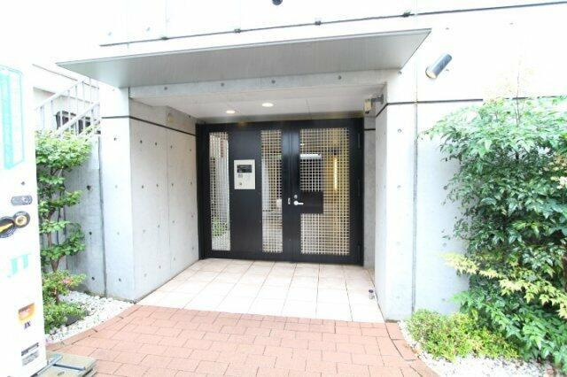 プライムアーバン学芸大学のエントランス|※参考写真 