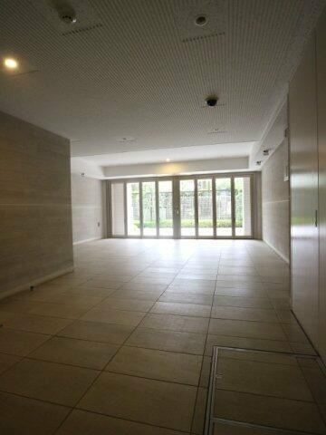 プライムアーバン学芸大学パークフロントのロビー
