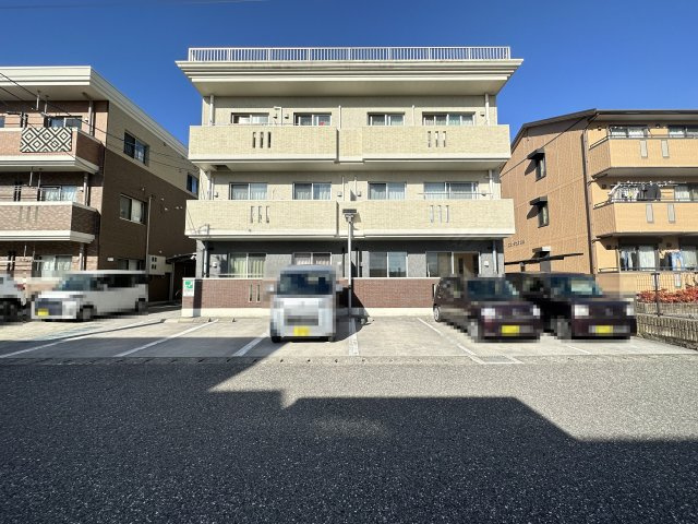 SAN MIGUELの外観