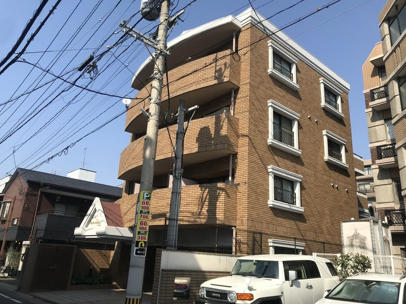 フェリセス西新 の外観