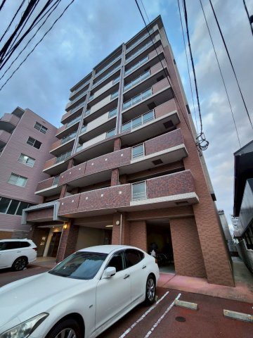 ピュア博多駅南弐番館の外観