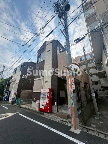ファイン三軒茶屋の外観|落ち着いた雰囲気の外観です