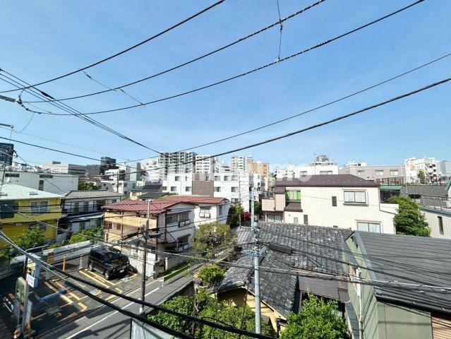 プライムアーバン中目黒の浴室|コンパクトで使いやすいお風呂です