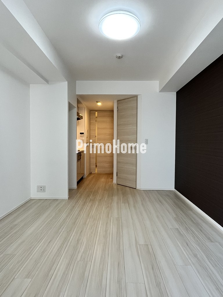 コンフォリア秋葉原イーストの洋室