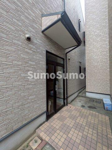 ピュア別府南参番館のエントランス