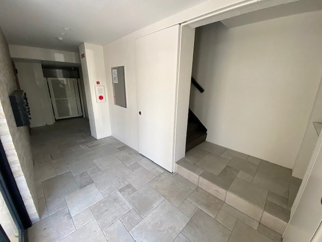 芦屋リバーウエストマンションのロビー