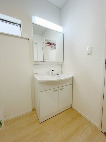 新築戸建・新築建売　足利市田中町第5　山辺小学校・山辺中学校の独立洗面台