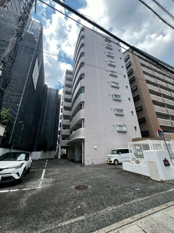 ファミーユ警固の外観