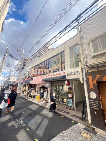 第二伸幸ビルのエントランス|毎日通るエントランスはこのようになっています