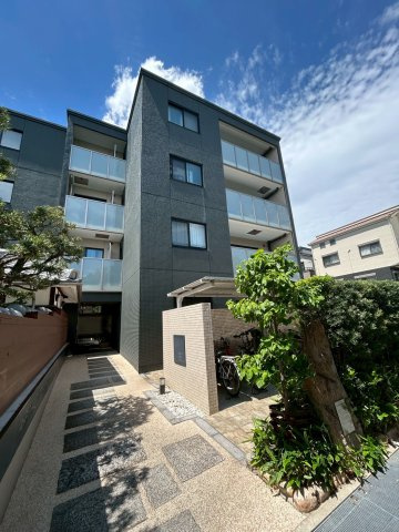 芦屋ＣＵＢＥ山手 