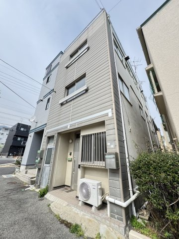 神若ビルの外観
