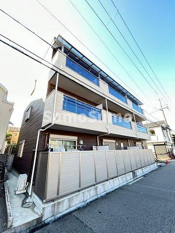 レオーネの外観