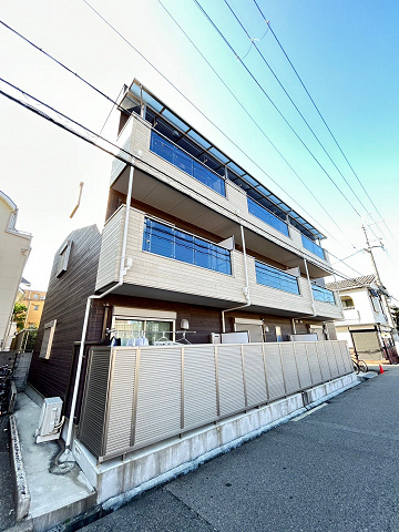 レオーネの外観