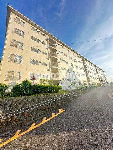 神陵台東住宅50号棟