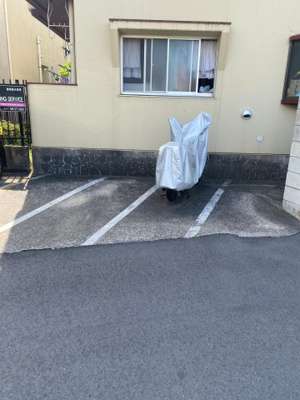 【駐車場】 | ラフォーレⅡ | バイク置き場