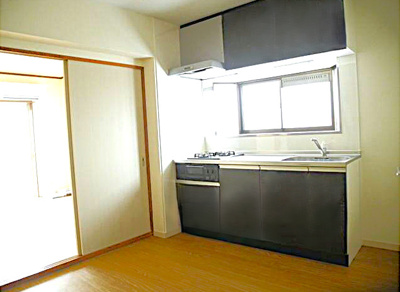 【キッチン】 | ラフォーレⅡ | キッチンに窓有りなので、明るいキッチン