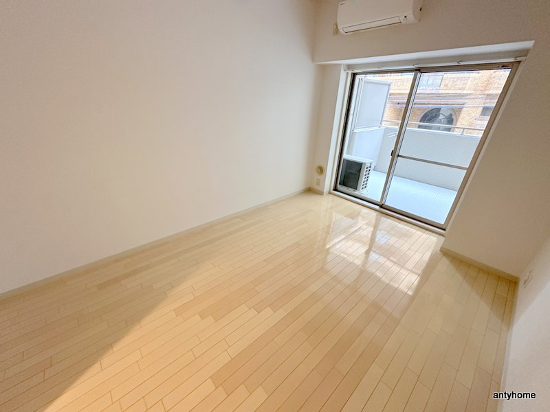 ウィルテラスなんば南　仲介手数料無料の寝室