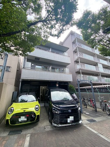 レアグランツ甲子園口北町の外観