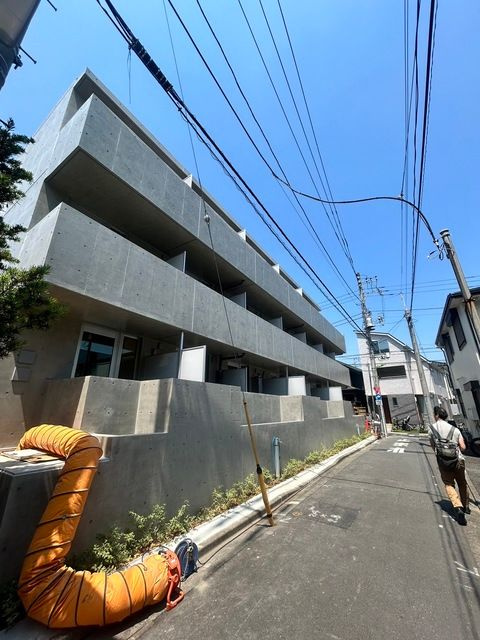 プライマル下北沢のエントランス