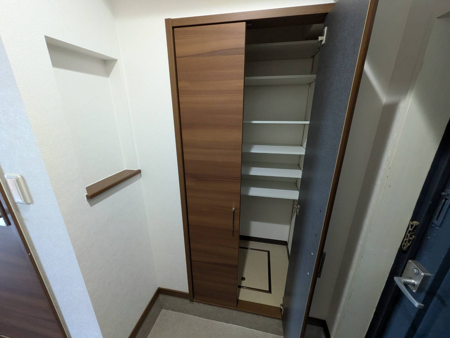 泉寿マンションの収納