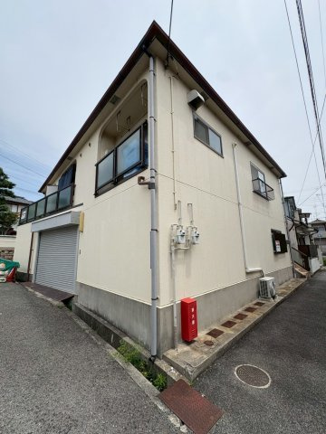 石井町３丁目アパート