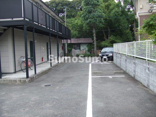 フィルコート多賀 の駐車場|駐車場があります