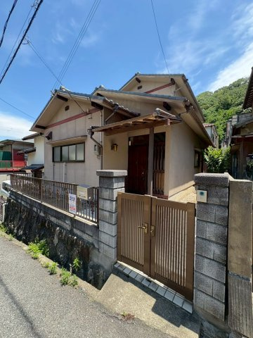 ⾧田区高東町１-6-21戸建