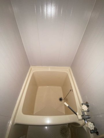 菊池アパートの浴室