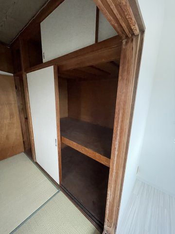 築島ビルの収納